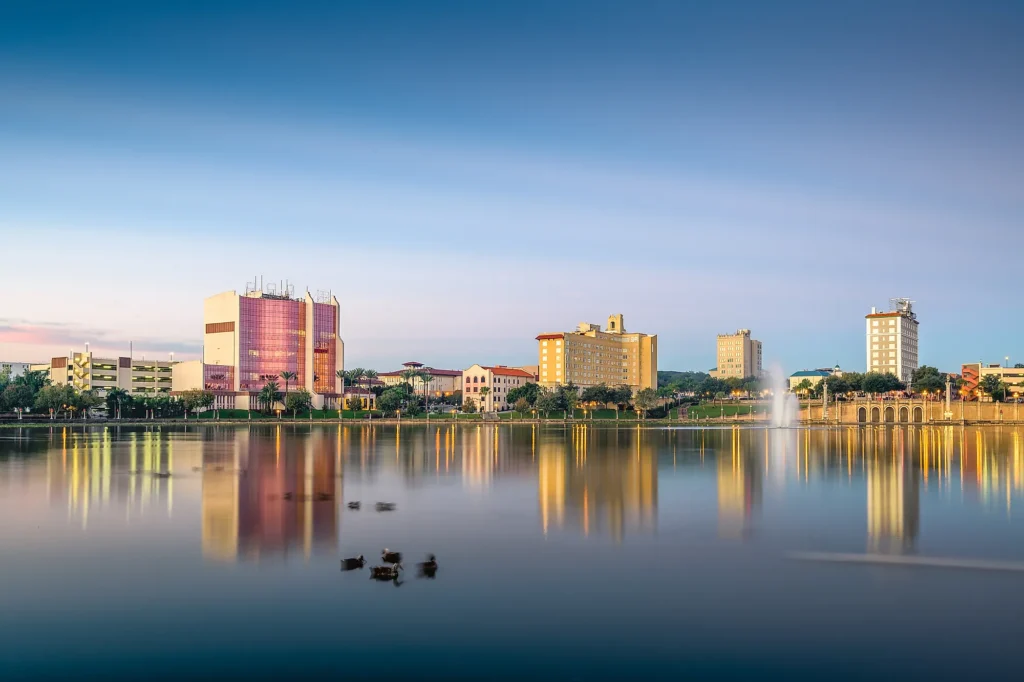 Lakeland, FL