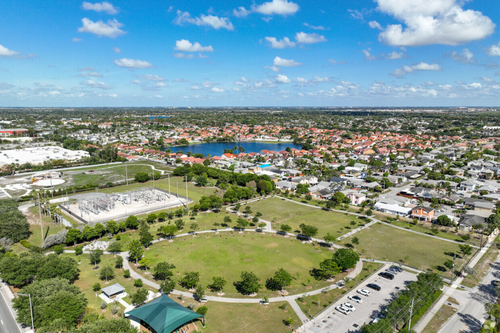 Miami Gardens, FL